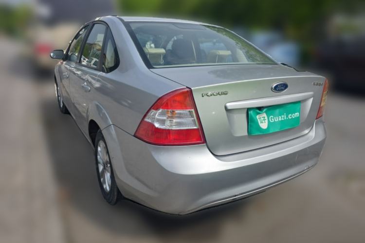 Used Ford Focus 2013 Sedan Classic 1.8L Manual Base Model Rear Left 45 Deg