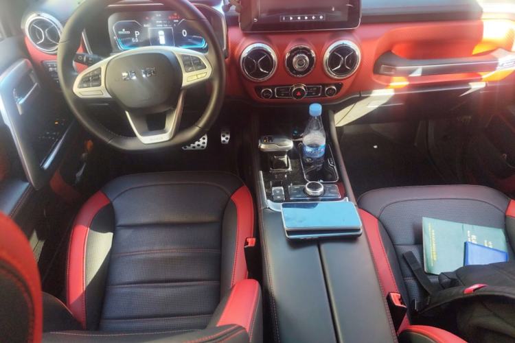 Used BAIC Off-Road BJ40 2020 2.0T Automatic Four-Wheel Drive Urban Hunter Edition Chivalrous Type
