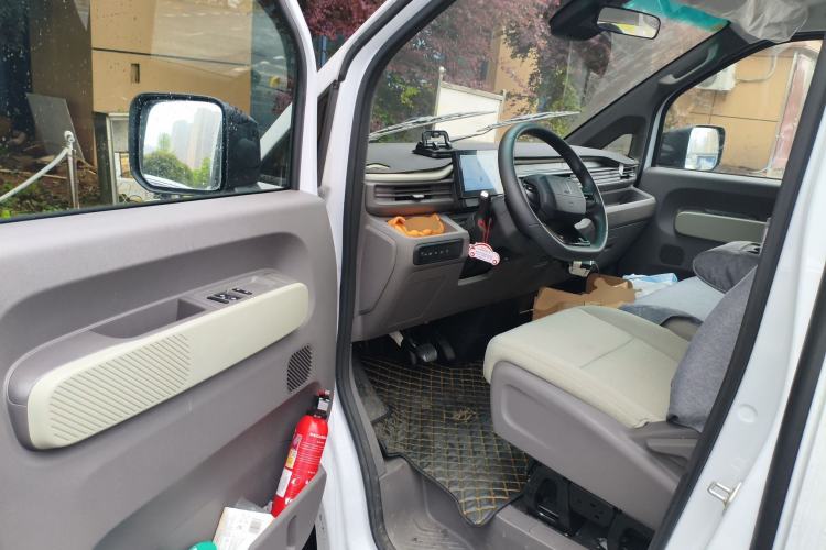 Used Farizon Xingxiang V 2025 Star Enjoy V7E Smart Edition Xuanwu 51.4 kWh Driver Seat