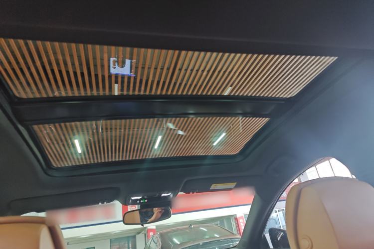 Used Buick LaCrosse 2018 28T Luxury Model Headliner