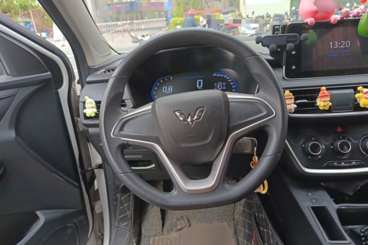 Used Wuling Hongguang S3 2019 1.5L Manual Comfort Model China VI Standard
