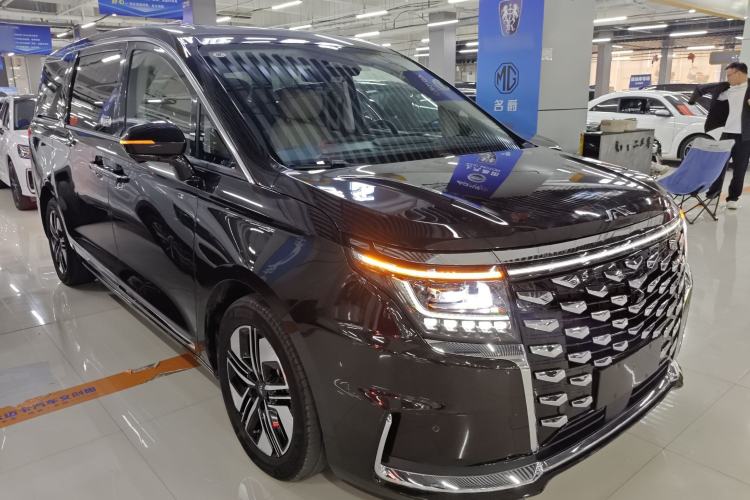 Used JAC Refine RF8 PHEV 2024 Zhiling Edition 1.5T 150KM Flagship Model – Lithium Iron Phosphate
