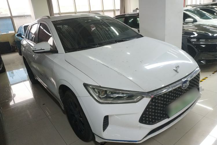 Used BYD e2 2020 Upgraded Version Long-Range Edition Luxury Model Front Right 45 Deg