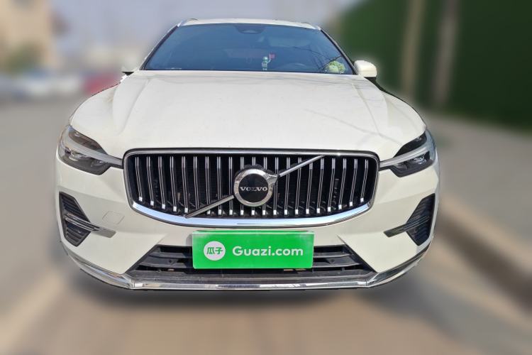 Used Volvo XC60 2023 B5 4x4 Smart Luxury Edition