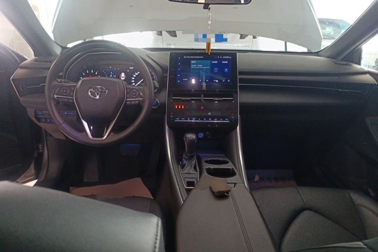 Used Toyota Avalon 2022 2.0L Luxury Edition Center Console