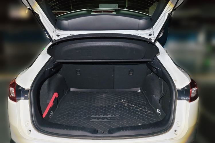 Used Mazda CX-4 2018 2.0L Automatic Two-Wheel Drive Blue Sky Dynamic Version China V Standard