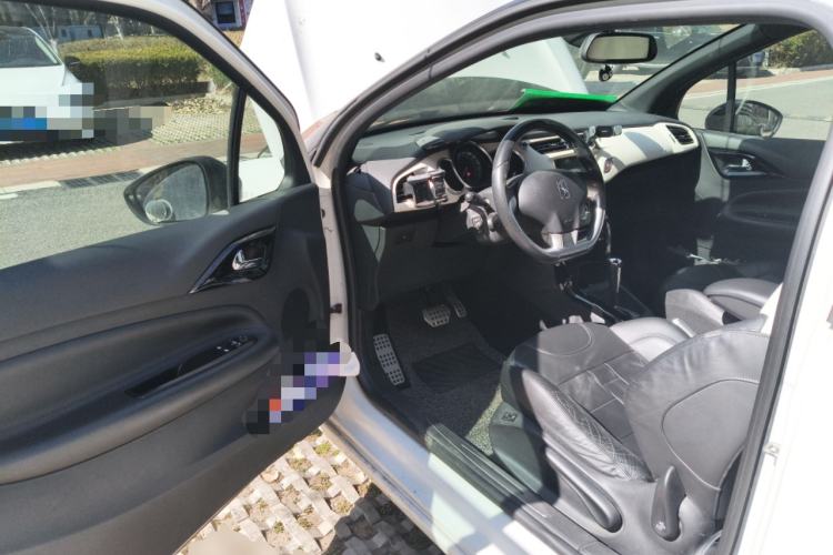 Used DS 3 2012 1.6L Supreme Edition