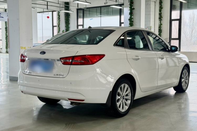 Used Ford Escort 2017 Happiness Edition 1.5L Automatic Fashion Version