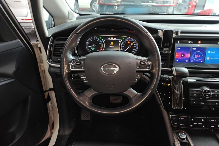 Used GAC Trumpchi M8 2020 390T Deluxe Edition
