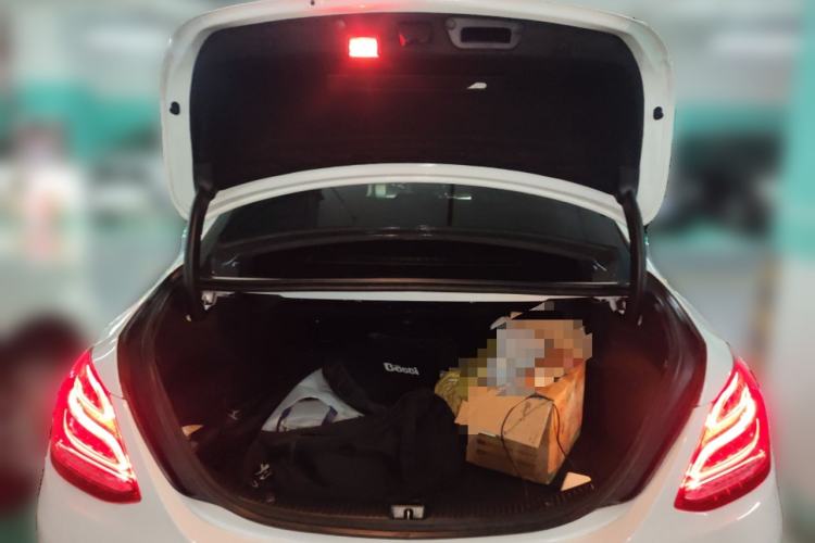 Used Mercedes-Benz C-Class 2017 Facelift C 200 L Sport Edition Trunk