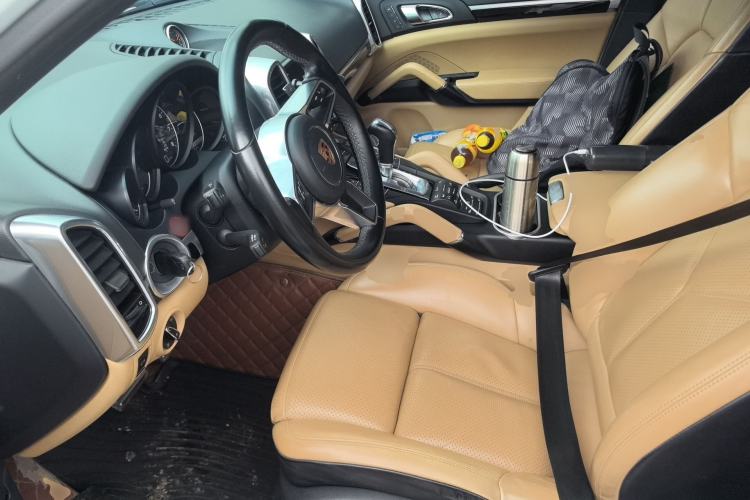 Used Porsche Cayenne 2016 Cayenne Platinum Edition 3.0T