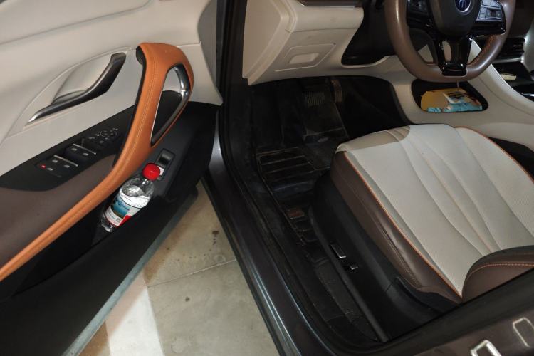 Used BYD Song Pro New Energy 2022 DM-i 51km Prestige Model Driver Seat