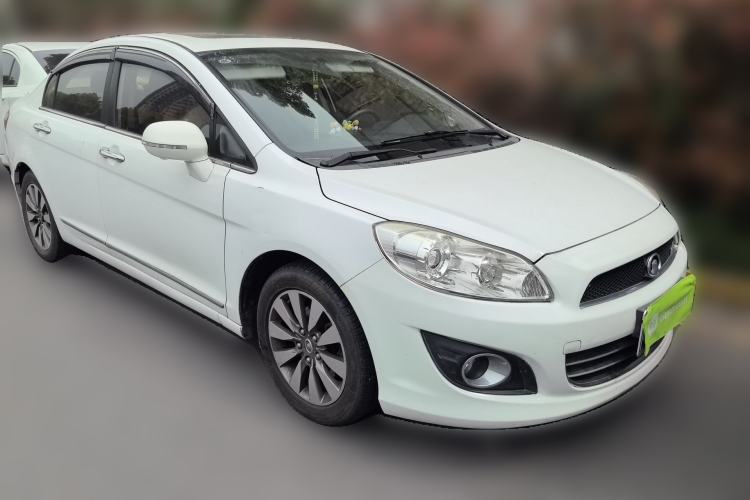 Used Great Wall C50 2013 1.5T Manual Elite Edition Front Right 45 Deg