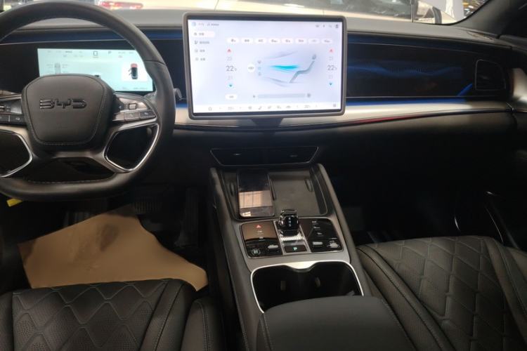 Used BYD Sealion 07 EV 2024 610 Long-Range Version Interior 2