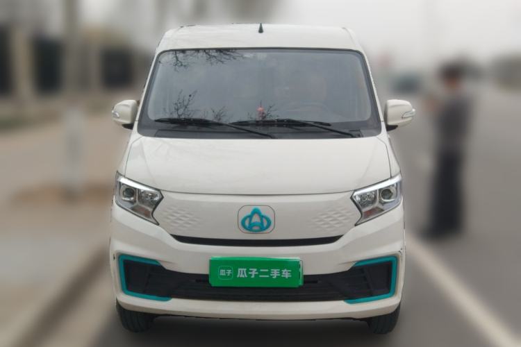 Used CHANGAN KUAYUE Xing V7 EV 2024 251 km Luxury Dual-Door Version 6 Seats Front