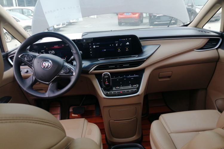 Used Buick GL8 2020 ES Land Cruiser 653T Luxury Model Interior 2