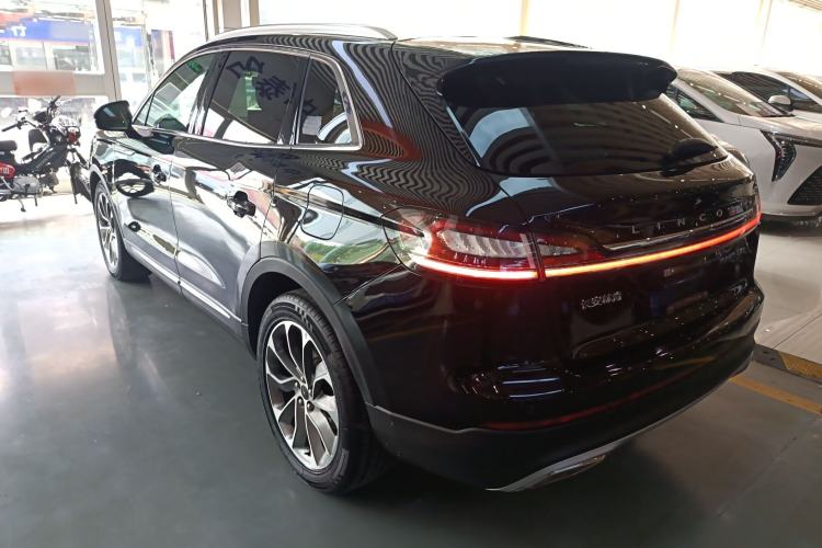 Used Lincoln Nautilus 2021 2.0T Four-Wheel Drive Luxury Edition Exterior 2