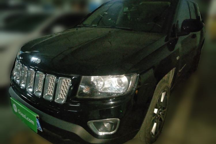 Used Jeep Compass 2014 2.0L two-wheel drive luxury version