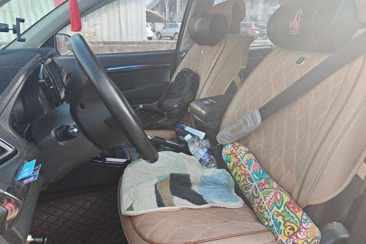 Used Land X8 2014 Explorer Edition 2.0T Gasoline 4x4 Ultra-Luxury Model