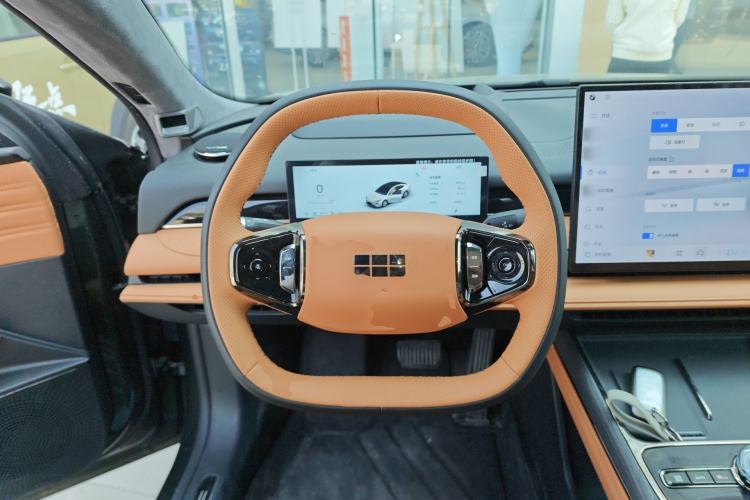 Used Geely Galaxy 8 2025 130km EM-P Starship Edition
