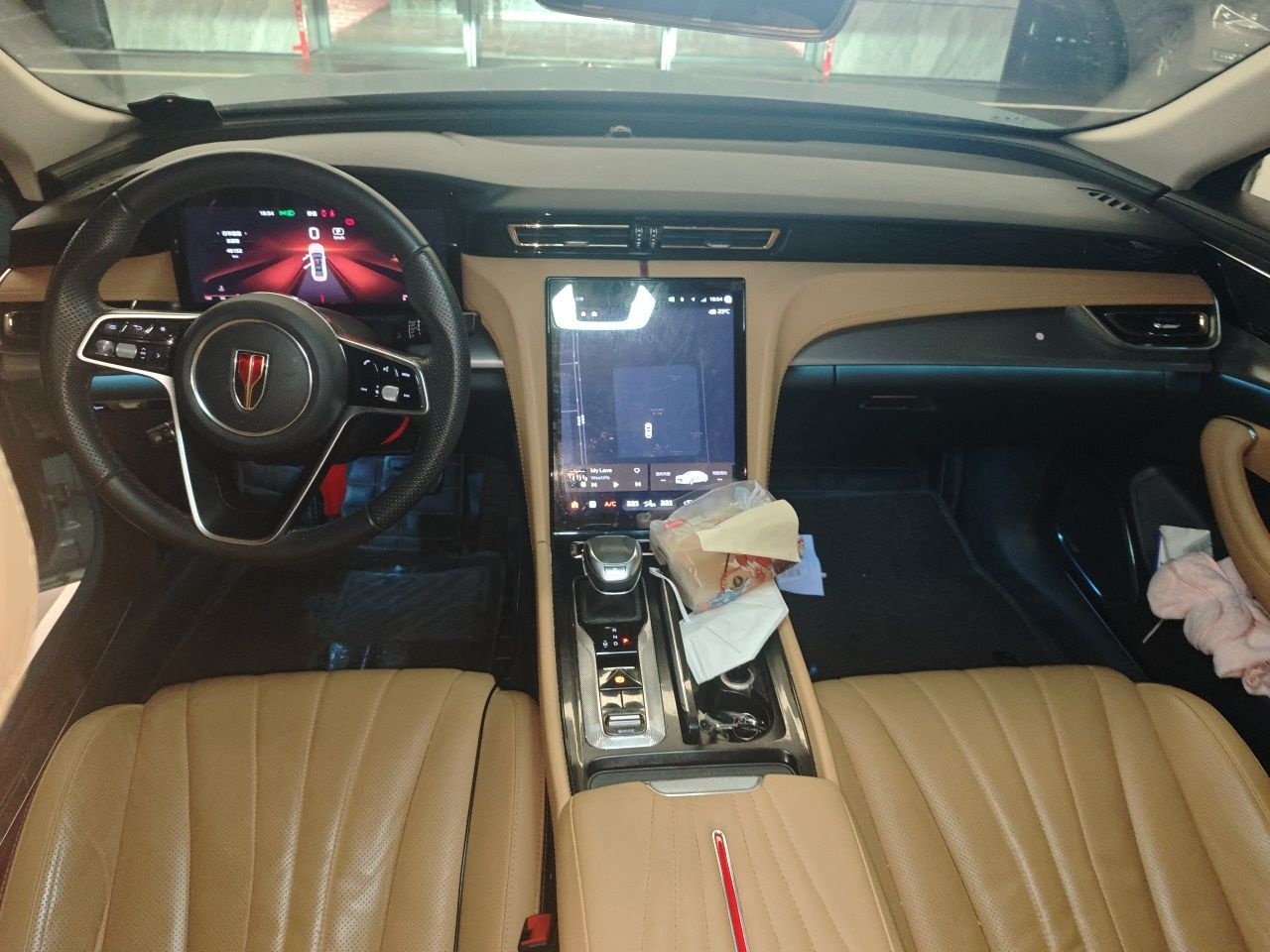 Hongqi H5 2023 2.0T Automatic Smart Connect Flagship Edition - Chinese Trim Chang — снимка 9
