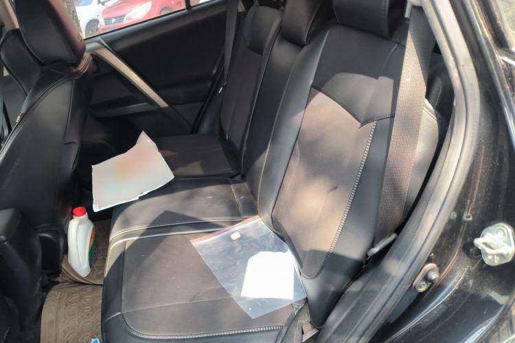 Used Toyota RAV4 2013 2.0L CVT Four-Wheel Drive Fashion Edition
