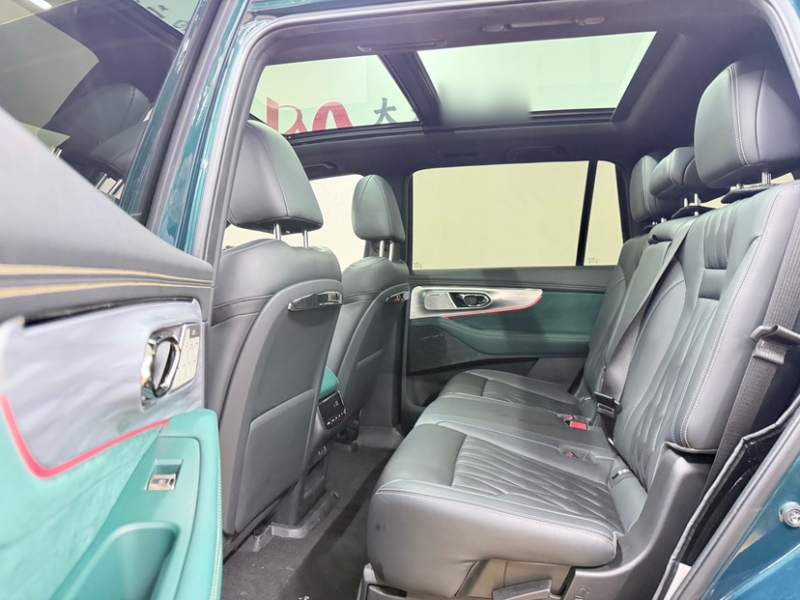 Used GAC Trumpchi GS8 2022 Dual-Engine Series 2.0TM Two-Wheel Drive Prestige Edition (7 Seats) — 18
