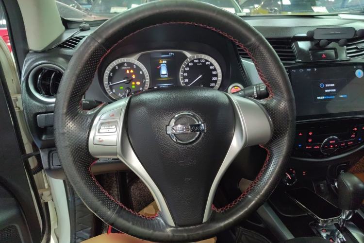 Used Nissan Terra 2018 2.5L Automatic 4x4 Luxury Edition