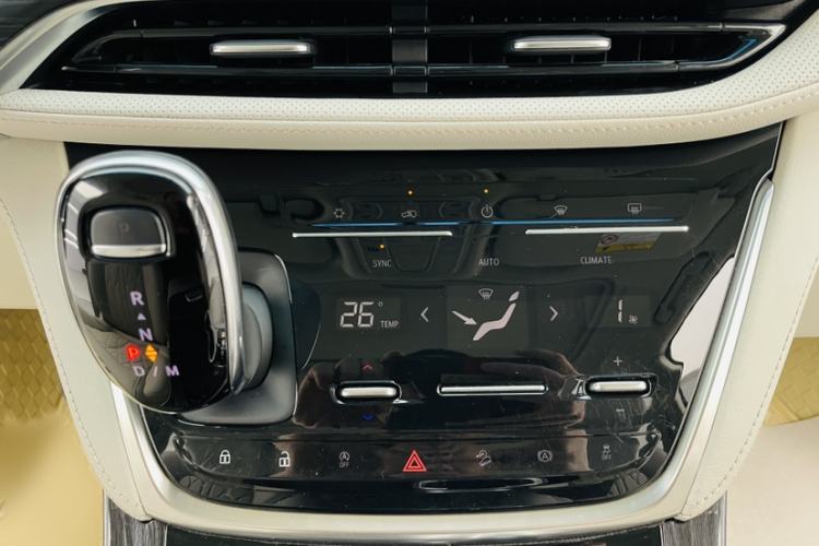 Used Buick GL8 2023 ES Lu Zun Comfort Model
