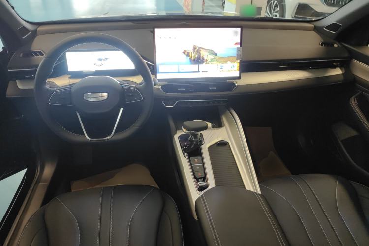 Used Geely Auto Preface 2025 Dongfang Yao 1.5TD Fuyao Edition