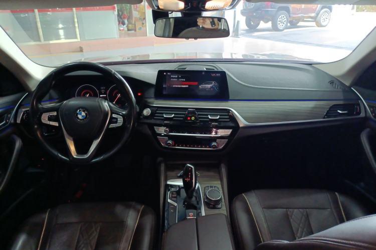 Used BMW 5 Series New Energy 2019 Updated Version 530Le Luxury Package
