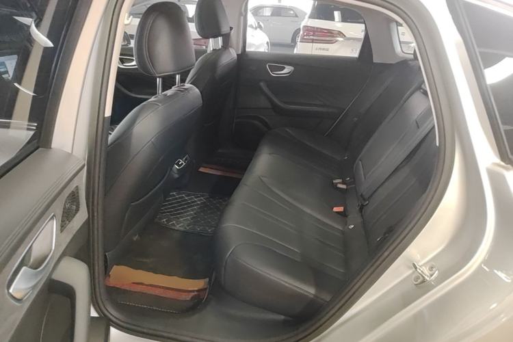 Used Roewe D7 2025 DMH 125km World Champion Excellence Edition
