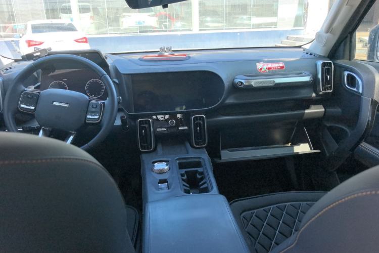 Used Haval DARGO 2021 1.5T DCT Two-Wheel Drive Border Collie Edition Center Console