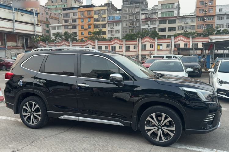 Used Subaru Forester 2022 2.0i AWD Flagship Edition EyeSight Exterior 2