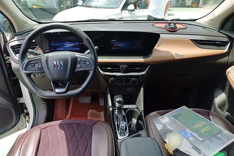 Used Buick Encore PLUS 2023 Smart Fun Edition
