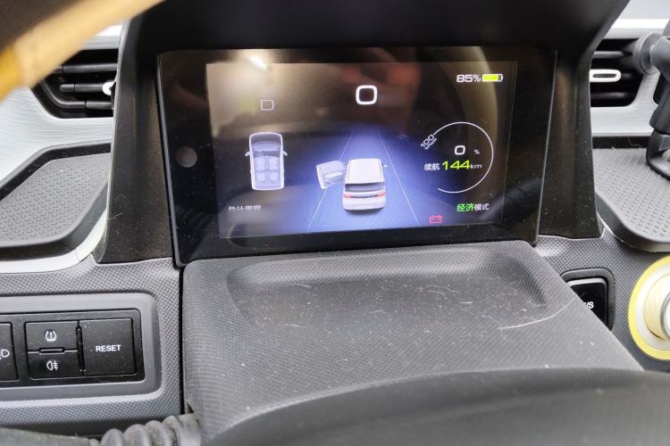 Used Wuling Hongguang MINIEV 2022 Macaron Premium Model – Lithium Ternary Battery