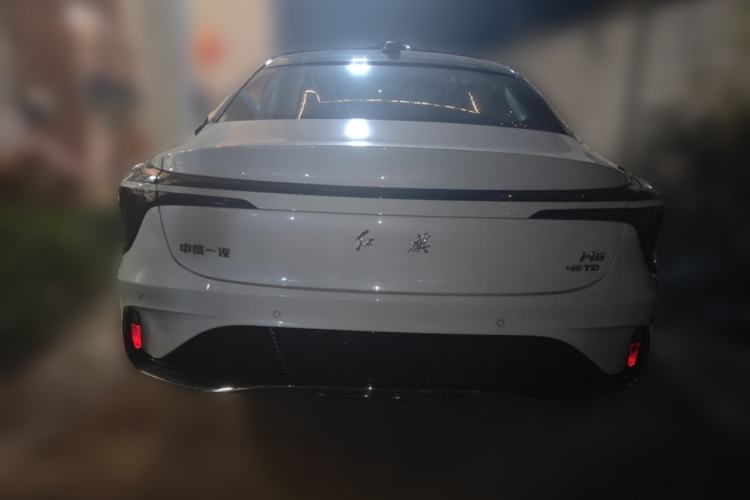 Used Hongqi H6 2023 2.0T ZhiShang Version