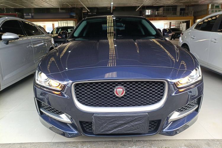 Used Jaguar XE 2017 2.0T 200 PS R-Sport
