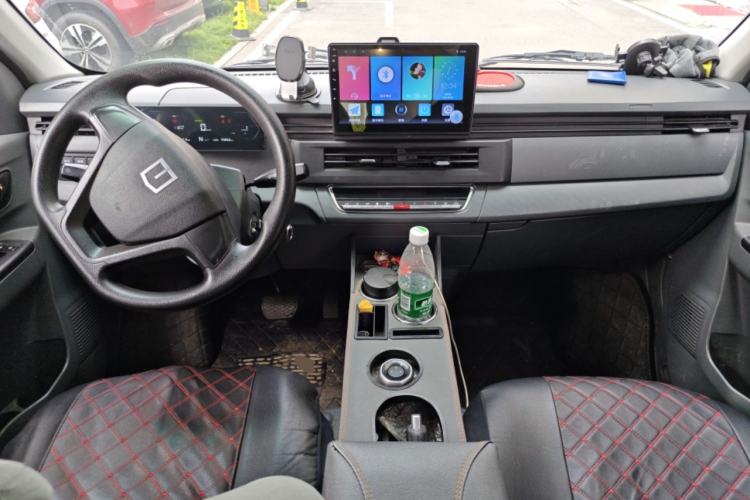 Used Farizon Xingxiang V 2024 Star Enjoy V6E Feature Edition Zhixin 46.08 kWh Center Console