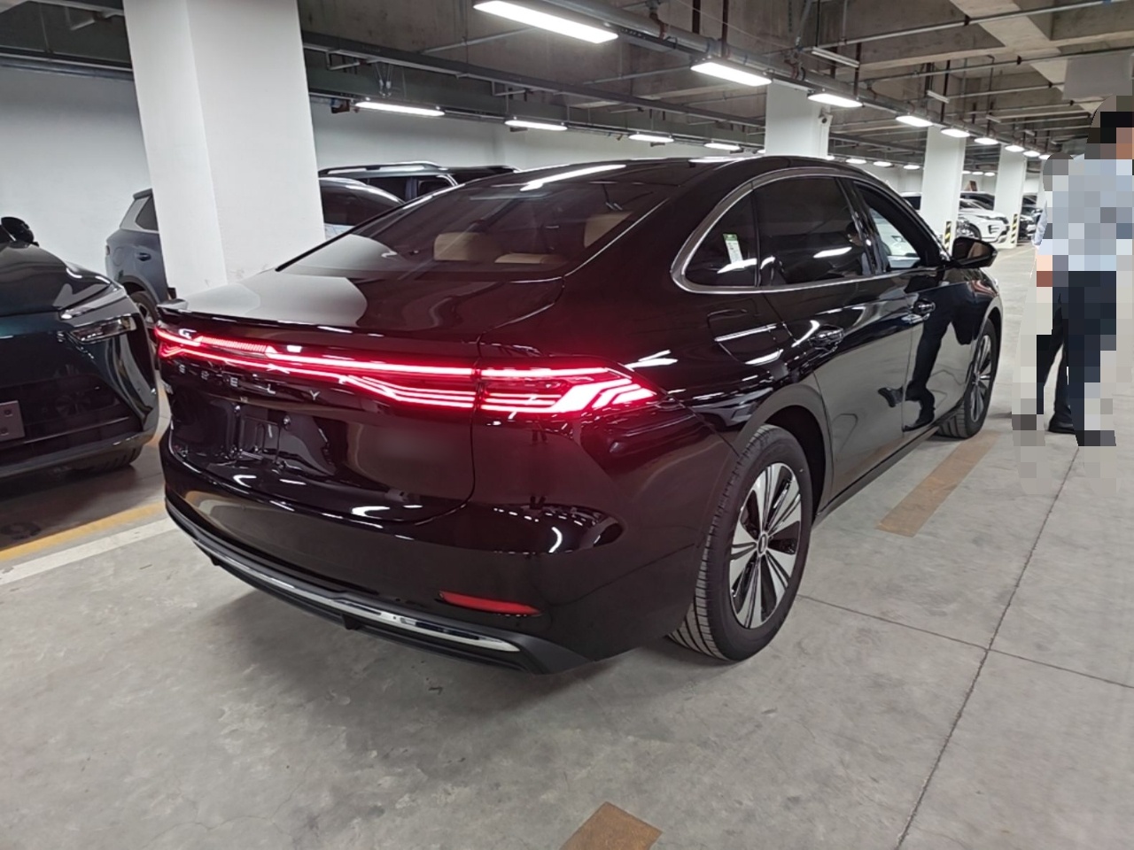 Geely Galaxy A7 2025 Model EM-i 150km Prestige Edition — снимка 6
