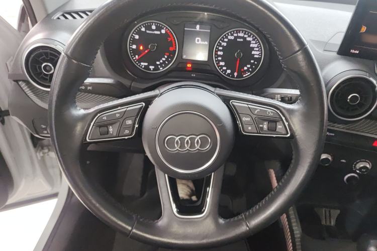 Used Audi Q2L 2018 35 TFSI Launch Exclusive Edition China VI