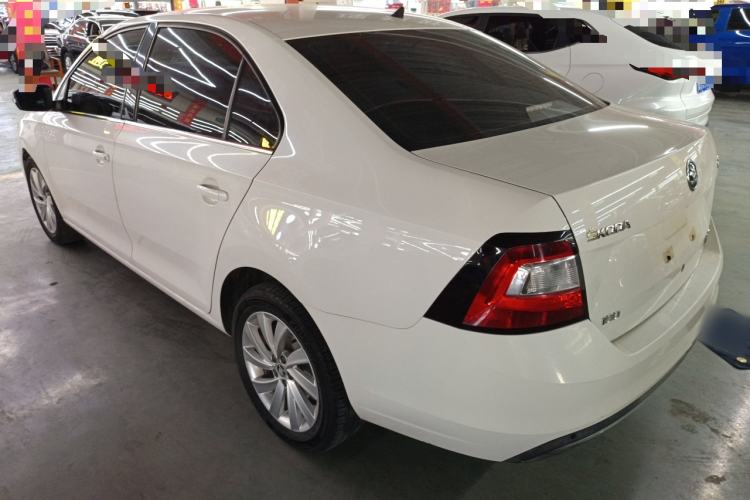 Used Skoda Rapid 2018 1.6L Automatic Comfort Edition
