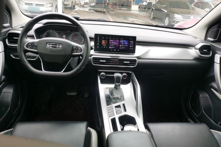 Used Geely Auto Coolray 2020 PRO 240T DCT Hunter Center Console