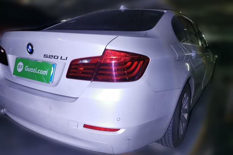 Used BMW 5 Series 2014 520Li Elegant Model
