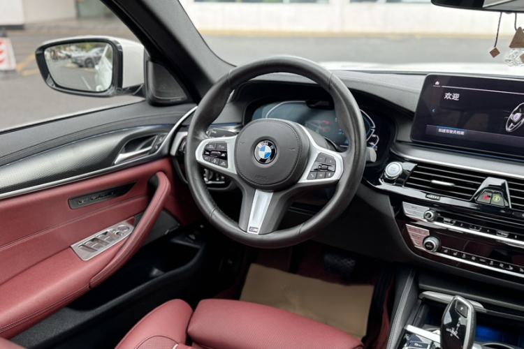 Used BMW 5 Series New Energy 2021 535Le Pioneer Edition M Sport Package Interior 5