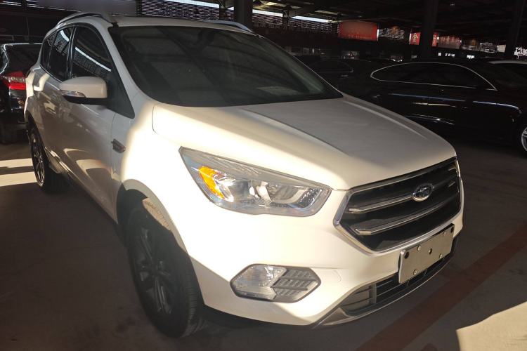 Used Ford Kuga 2019 EcoBoost 180 Two-Wheel-Drive Platinum Edition China VI Standard
