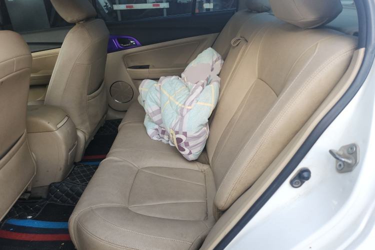 Used Bestune B50 2013 1.6L manual luxury version
