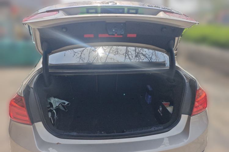 Used BMW 3 Series 2013 Facelift 320Li Fashion Design Package