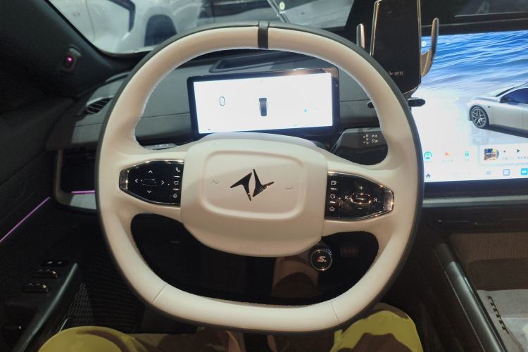 Used Dongfeng eπ eπ007 2024 530 Pro Version
