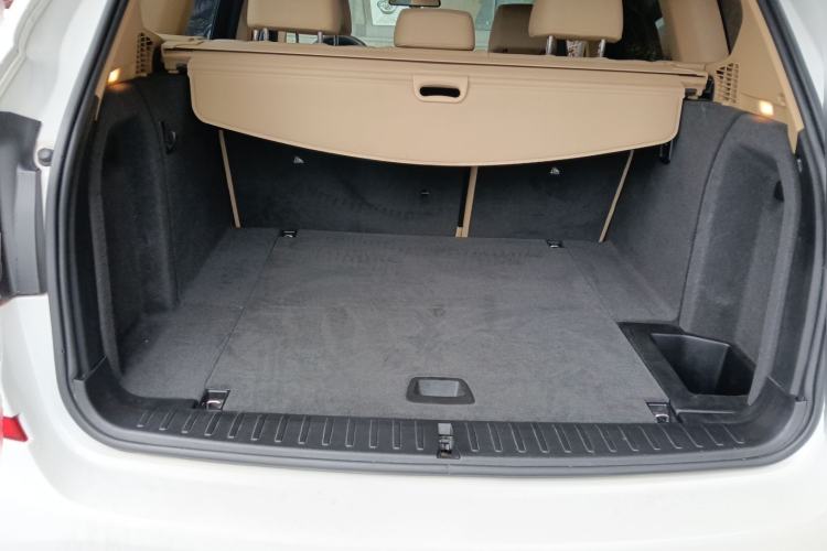 Used BMW X3 2016 sDrive20i
